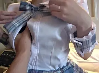 Existing Married Owner Seduced By Lewd Con Cafe Girl Always Serving In Uniform For Creampie Sex With Beautiful Butt! [Yuka 19]