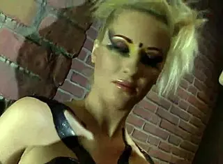 What if we try lesbo mania with toys and handjobs in high definition?