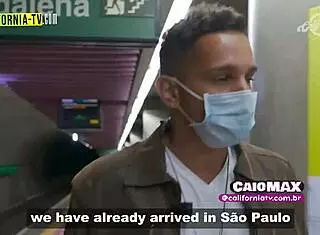 A RAINHA DO SEXO ANAL DO BRASIL E FLAGRADA CHUPANDO A BUCETA DE UM FAMOSO APRESENTADOR DE TV NOS BASTIDORES DE UMA ENTREVISTA