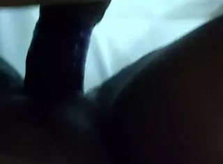 辣18+小哥邂逅狠干我紧屄