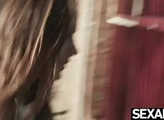 FLAWLESS Model MASTURBATES to INTENSE Orgasms