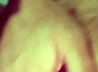 Sammie dives into wet pussy licking session