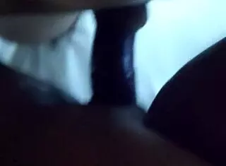 辣18+小哥邂逅狠干我紧屄