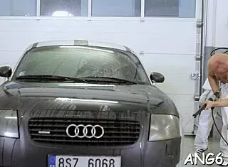 你来舔舔猛干我甜蜜多汁骚穴好吗