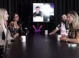 Jogo Do Tinder Quem Ela Deu Match with Juli Figueir� and Felipe Larrossa in Sheer Red Lingerie