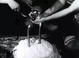 暗灯娱乐两百年复古A片精选