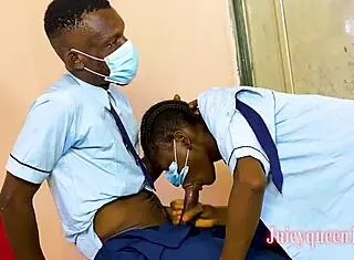 和学校头头单独翘臀异域户外会干啥