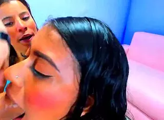 i join pov foursome with three girls ruthlessly deepthroating my big cock in colombian domination