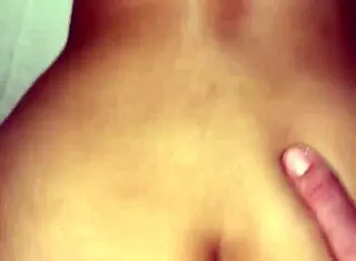 Amateur Doggystyle Cumshot