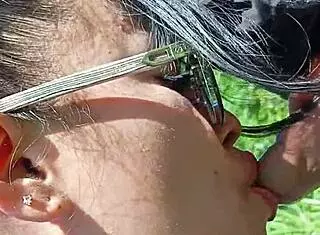 真实户外幕后深喉大屌口爆超饥渴POV！