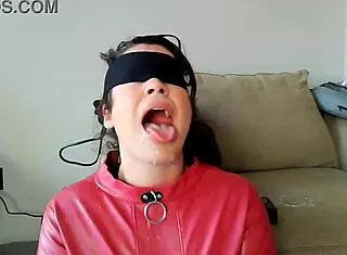 Wifes Head Locked to Fucking Machine for Ultimate Sloppy Blowjob! Deepthroat Gagging and Massive Cum Covered Facial in Homemade Bondage.