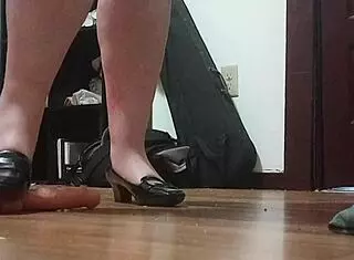 I, uh, love crushing that cock with my high heels in this fetish solo...