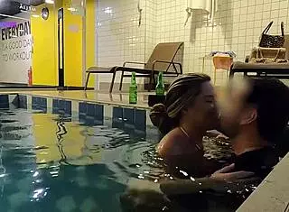 Socando gostoso no cu da Yasmin Mineira