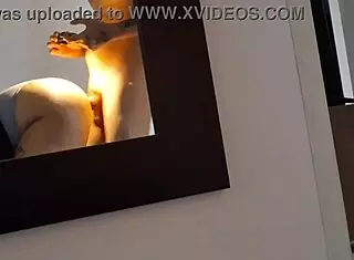 creo que la camarera nos grabo a escondidas mientras mi amante y yo haciamos de las nuestras