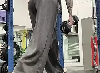 milf gym life features big ass big tits tattoo cougar in leggings workout