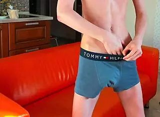 Naughty Twinks Private Bedroom Cock Pump & Blast