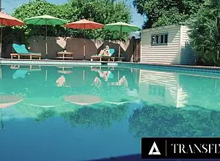 Curvy trans Eva Maxim draws in stacked milf neighbor Kenzie Taylor for intimate bareback encounter