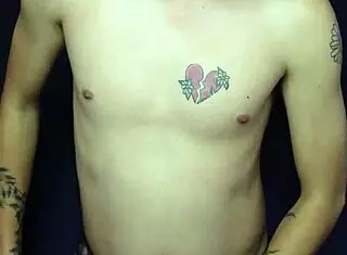 光滑无毛男卧室安静撸大屌短版