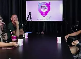 Compilados Da Val Mineirinha No Bora Cast Com Bruna Carlos Watch On Sheer Red