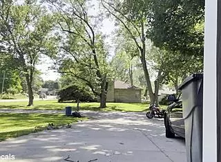 These amateurs flash big natural tits outdoors, giving public blowjob and face fuck until they get caught in USA exhibitionist style.