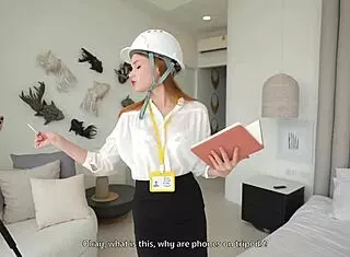 Sweetie Fox和Diana Rider地下webcam工作室被骗子狂干