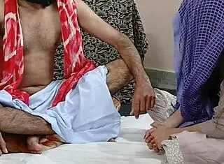 Impostor Baba Takes On Indian Hot Bhabhi