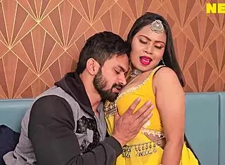 Desi Makan Malkin Seduces Naughty Teen 18+ Servant For Hardcore Sex With Pussy Licking And Wet Tight Pussy Fucking