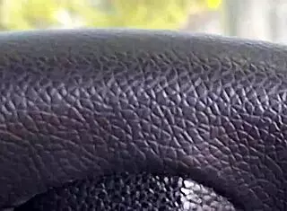 Hey Gostosa, Watch My Public Car Masturbation at the Bus Stop!