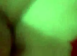 Colombian mature woman with big ass shows off curves in hot scene