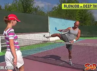 年轻欧洲红发妹户外骑大屌捷克女上后入狂干