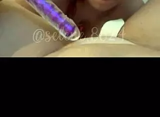 实现闺蜜支配幻想吻摸征服她