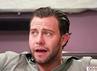 大奶熟女被老板猛操脸蛋颜射