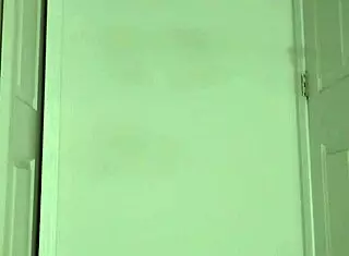 relaxing eating stretching and thinking of what to say and do to sound more thankful for free around religious holidays like thanksgiving 1