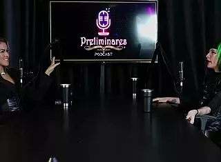 por ser famoso queria programa de gra�a prefere hard e tem vontade de gang bang - carol rhcp sheer red