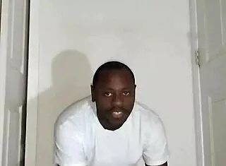 relaxing eating stretching and thinking of what to say and do to sound more thankful for free around religious holidays like thanksgiving 1