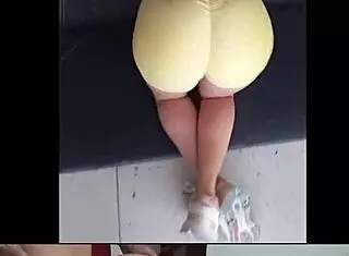 Nicole Medallo Sweats In Gym For Tempting Body To Please Studs