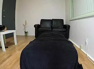 Whoa, check this out 😈 Jojo's getting that skinny blonde pussy choked with deepthroat anal action and gagging on penis!!