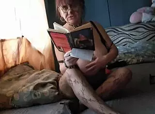 Klaudiaambergirl's tantalizing tale of sexy cat lingerie