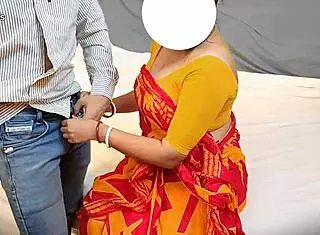 indian bhabhi doggy fucked by delivery boy in saree