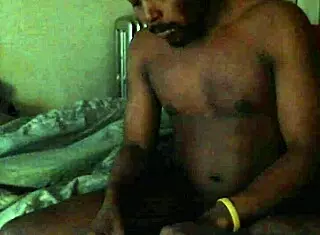 Sexy Ebony Milf's Tight Pussy Hidden Sex Tape