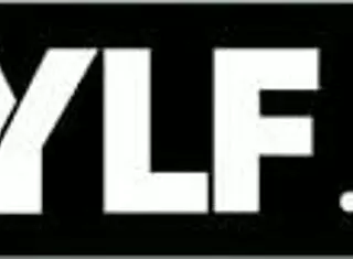 washing machine masturbation catches her leading to titty fuck pussy ride