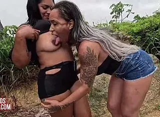 casal mattos na praia com grelona anne foda molhada gozada surpresa 🔥🍑💦