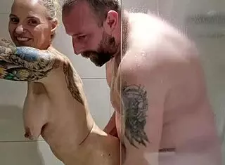 pissing and showering with molly mcsquirts 💦🚿😈 wet fun awaits!