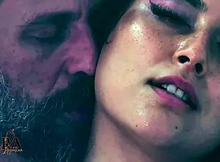 brazilian curvy latina footjob toes cum on huge clit