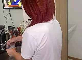 stepdaughter dawn kitchen fuck daddy bareback now!