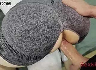 Bubble Butt Stepmom Begs For Your Cock While Home Alone!