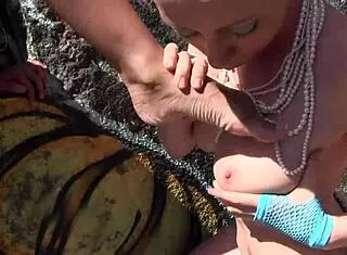 one girl as mermaid kissin the brunette lesbian by sea... so hot omg 😍🌊