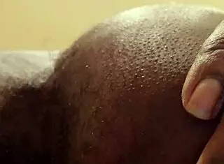 shove your face in hallelujah johnsons muscular ass now!!