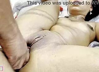 soca forte no meu cu caralho quero gozar dentro dela