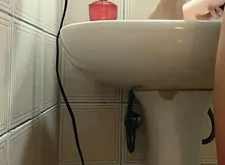 wanna watch me toy my shaved teen pussy double penetration before i fuck outside?